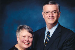 Photo of Suzanne and Mike Blouin (’66). Link to their story.